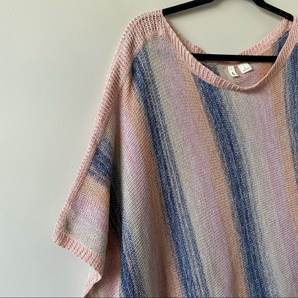 Nwot-Moth Rainbow Cape -> Nwot-Moth Rainbow Cape - Picture 3 of 10